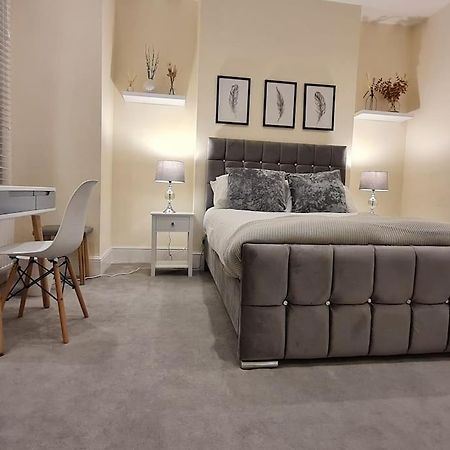 Double Room In Shared Flat Londres Exterior foto